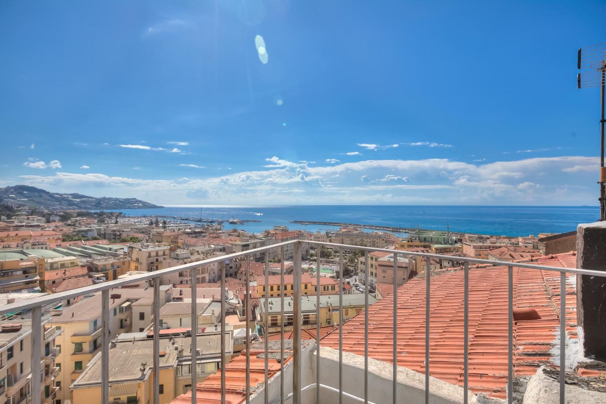 La Terrazza Del Nonno - Happy Appartamento Sanremo